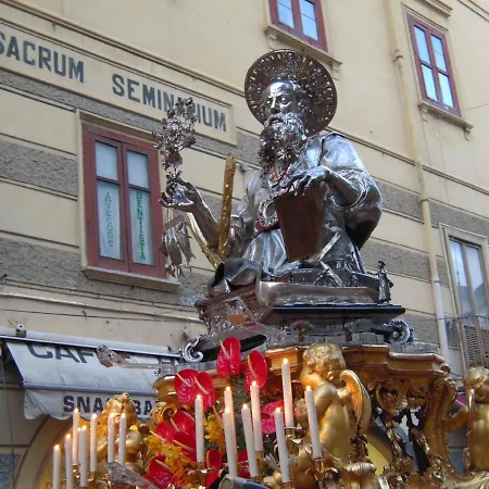 Casa Laudano Holiday home *